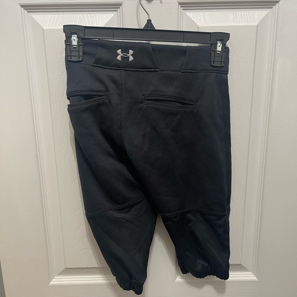 Football shorts under Armour youth small black - Picture 9 of 10